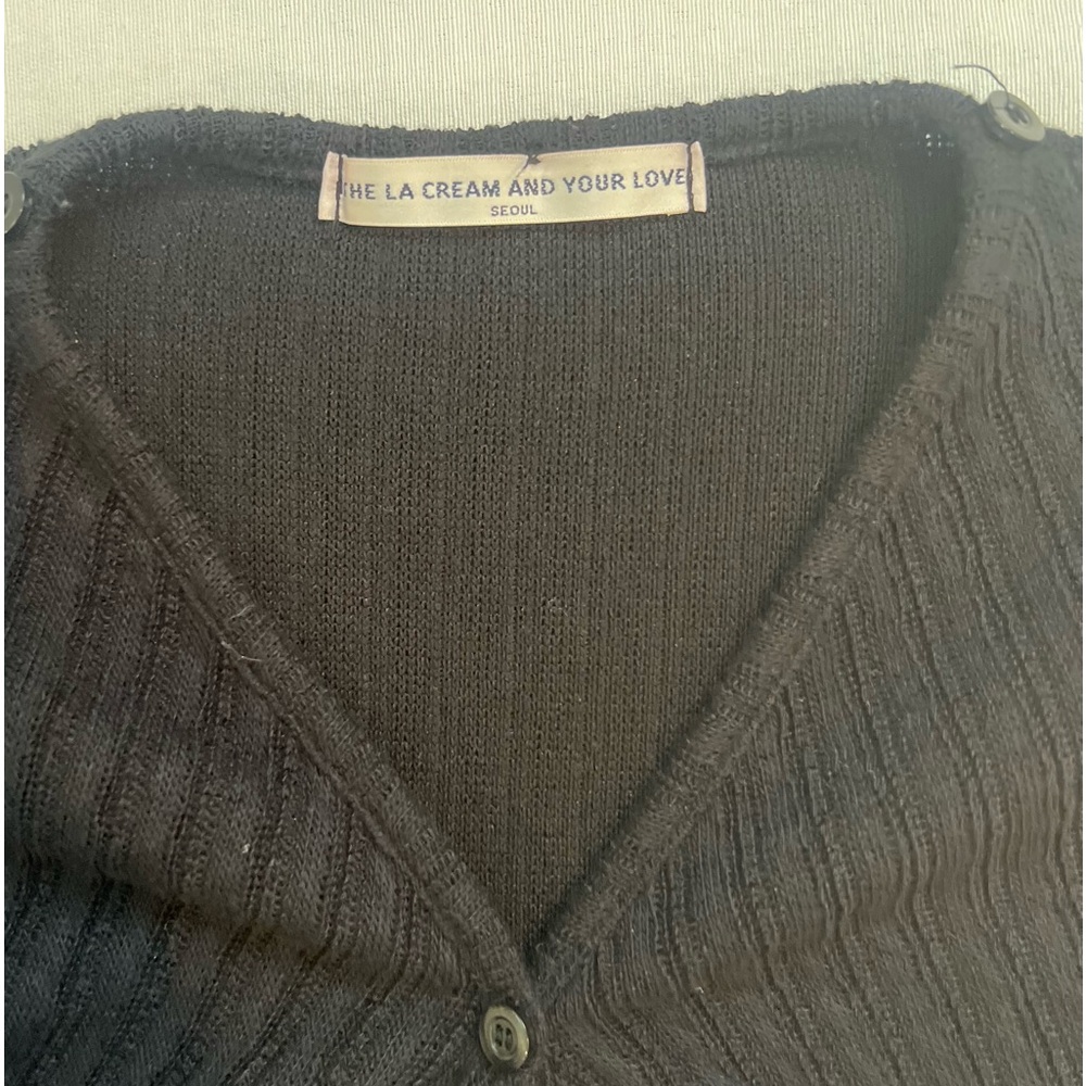 The La Cream and Your Love from Seoul black crop sweater. - Picture 3 of 3